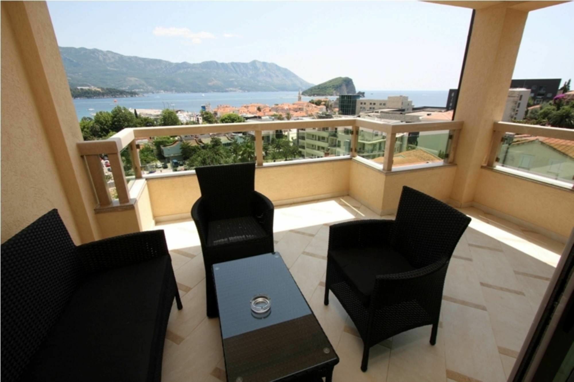 The Old Town Terrace Apartments Budva Bagian luar foto