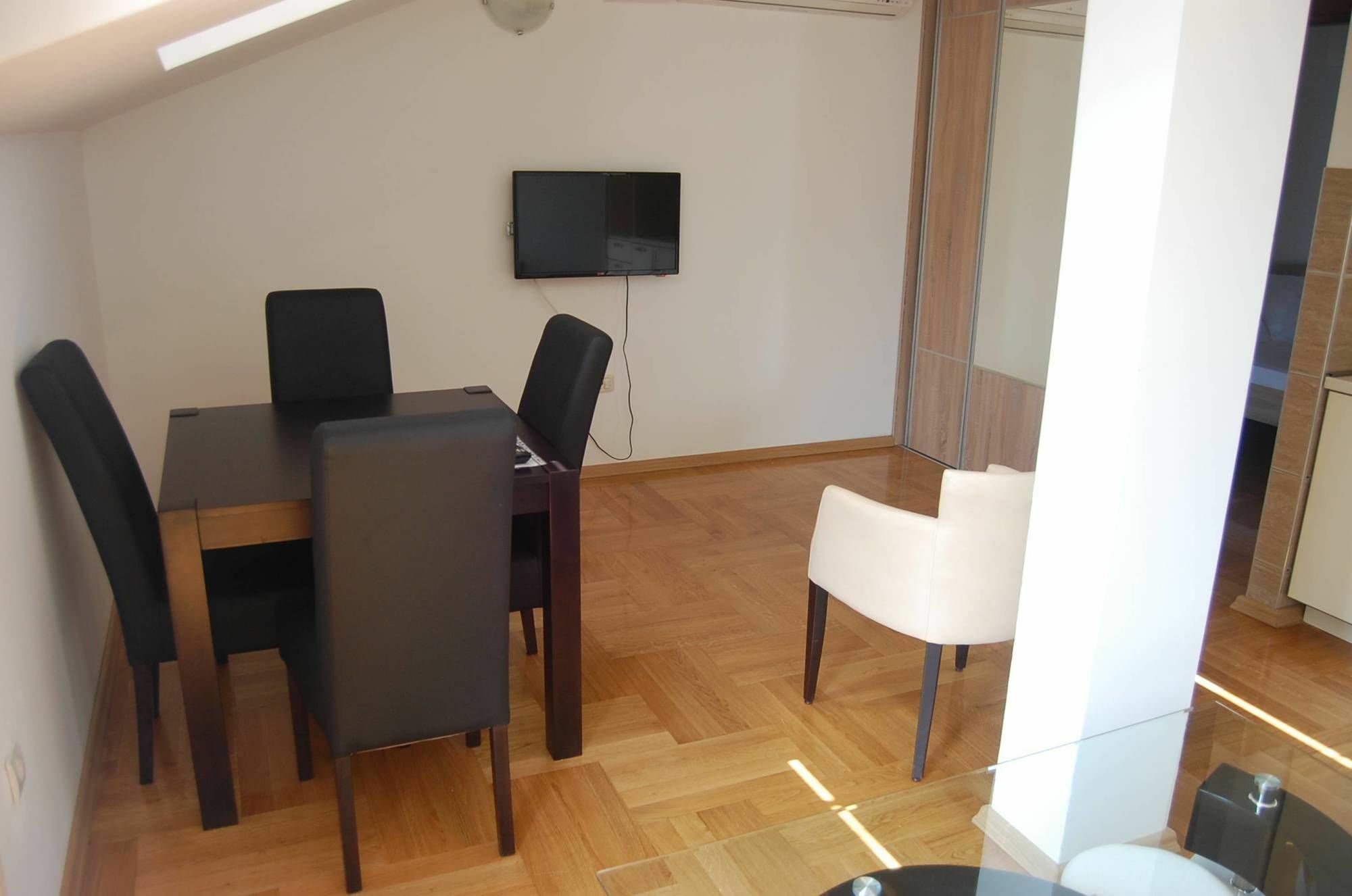 The Old Town Terrace Apartments Budva Bagian luar foto